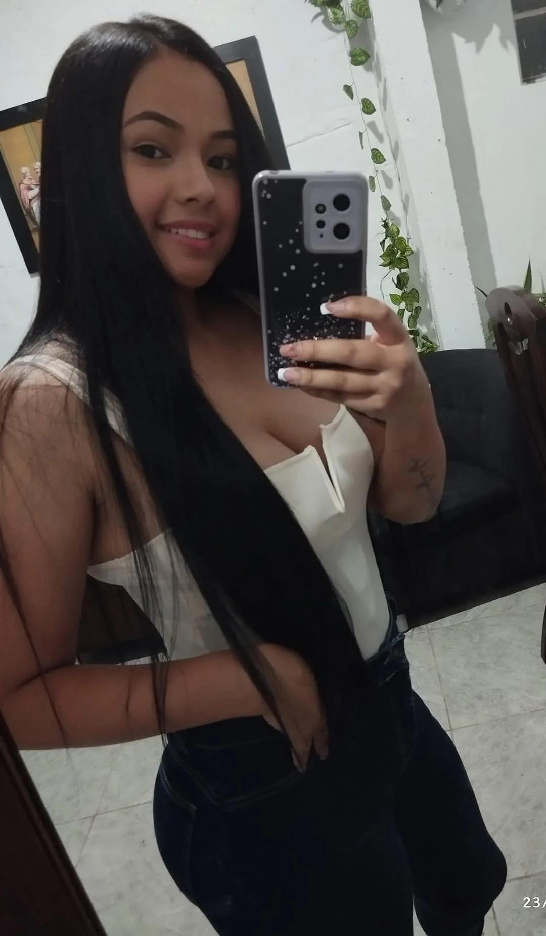 1000791273.webp