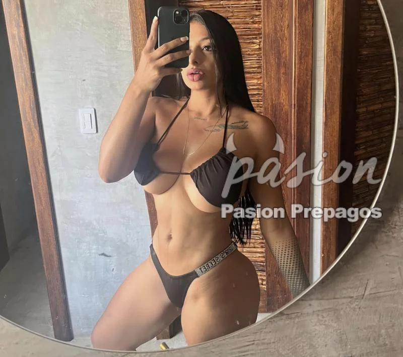 laura-miller-3301109-prepago-medellin-8f47c77274a70891f633-800x709.webp
