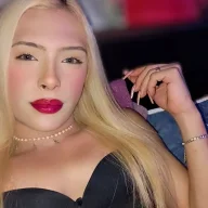 Sarah_v