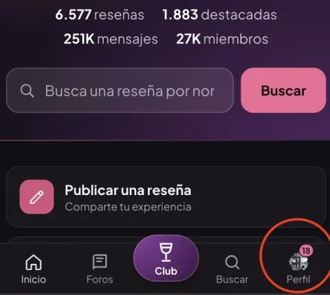 Rojo en Club: En la parte inferior izquierda esta todo, sobre tu foto de perfil