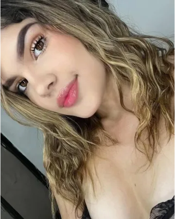 Vanessa 3233704425