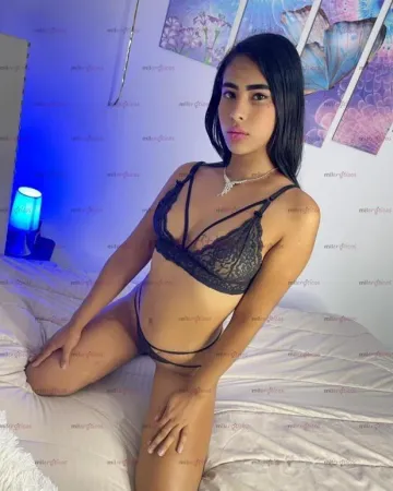 Thamara 3046483089